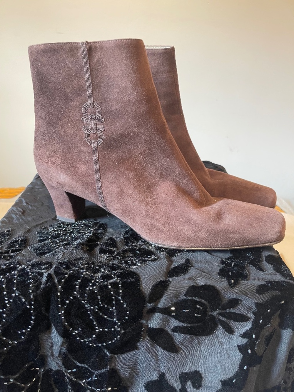 Vintage salvatore Ferragamo ankle boots 90s